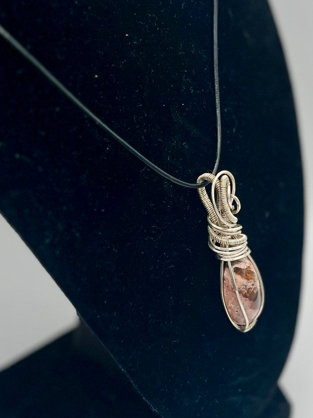 Cantera Opal Swirl Pendant