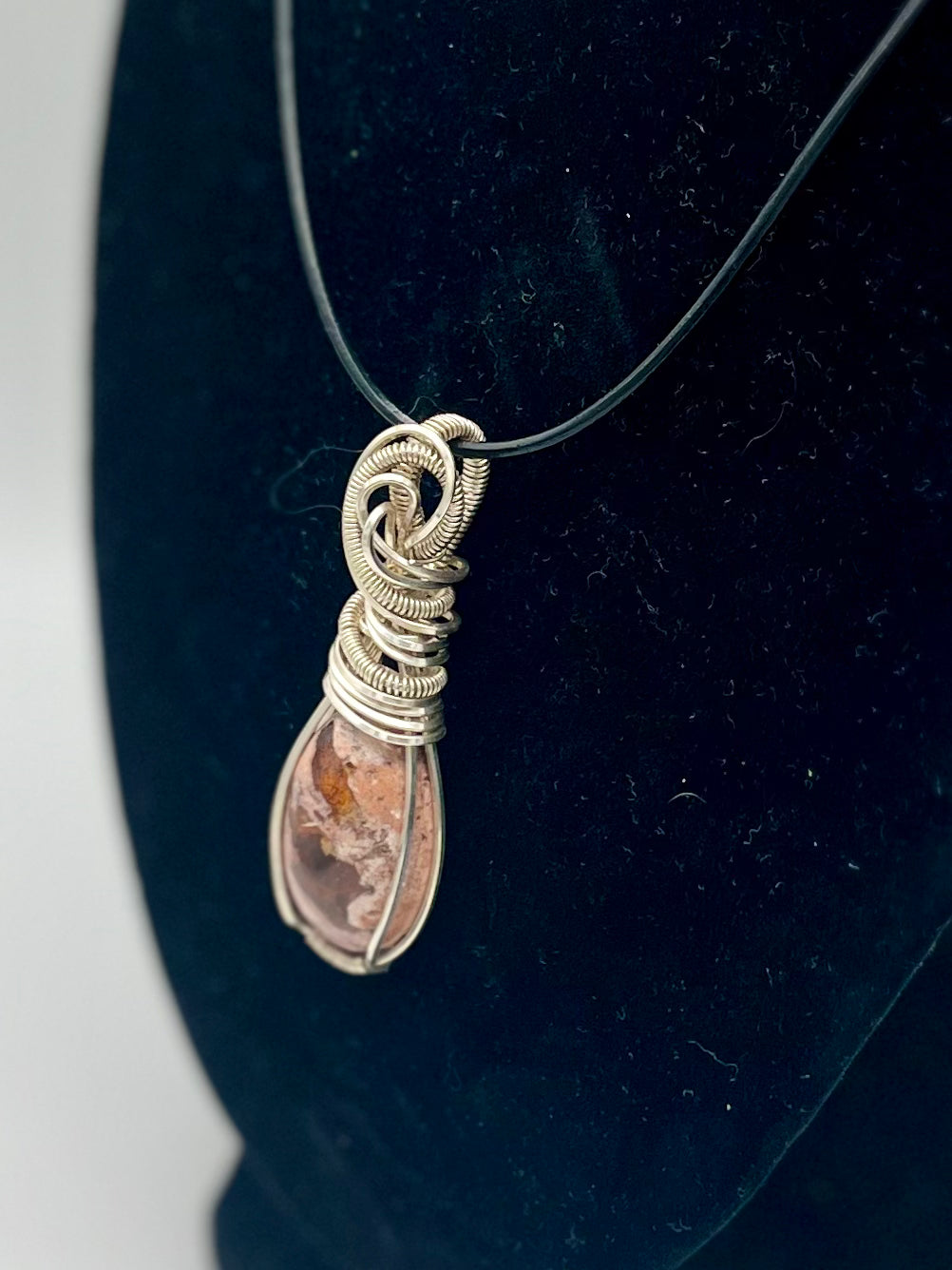 Cantera Opal Swirl Pendant
