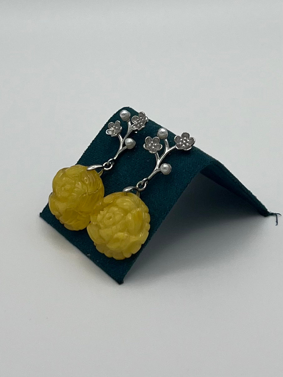 Amber Flower Earrings