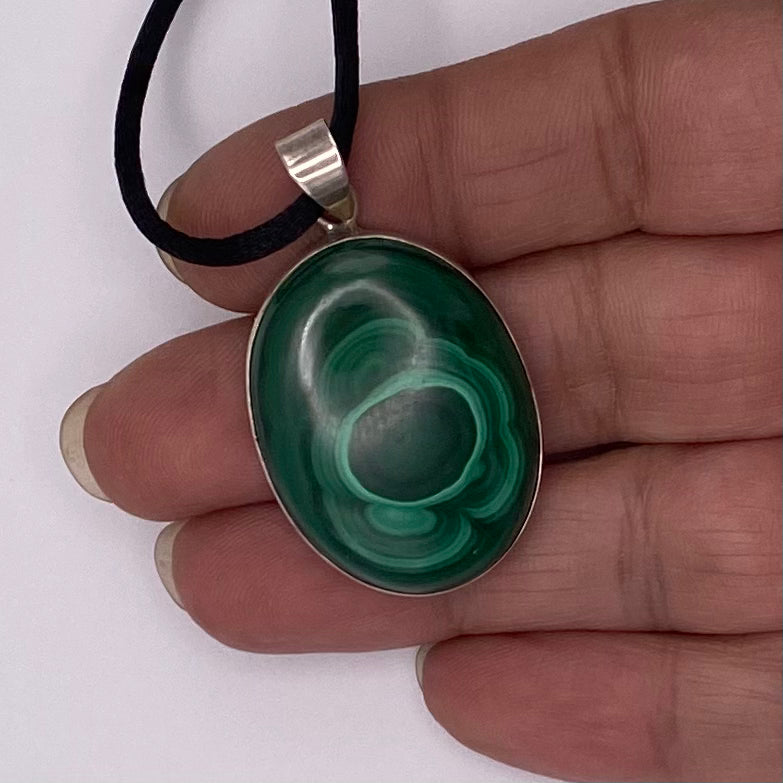 Malachite Eternal Pendant